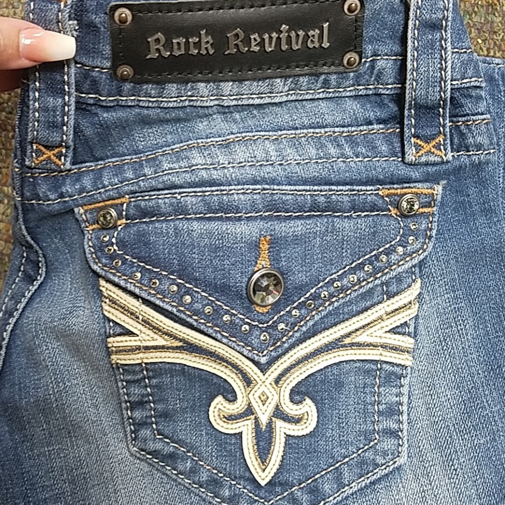 *NWOT Rock Revival Jamie B4